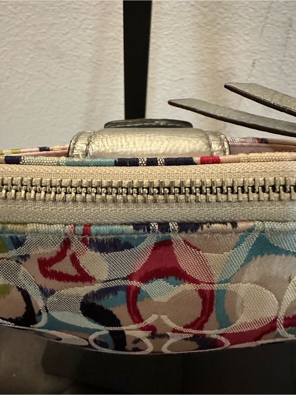 Coach Multicolor Signature Canvas Crossbody with Silver Trim - Picture 16 of 17